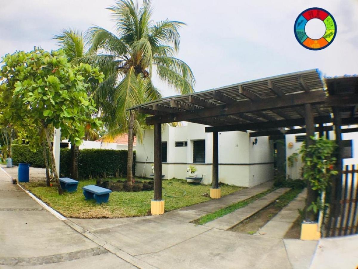 Puerto San Jose, Casa 33 Condominio Alta Mar Chulamar Exterior photo